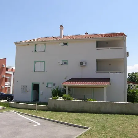 Ferienwohnung Fuer 3 Personen Ca 45 Qm In Baska, Kvarner Bucht Krk